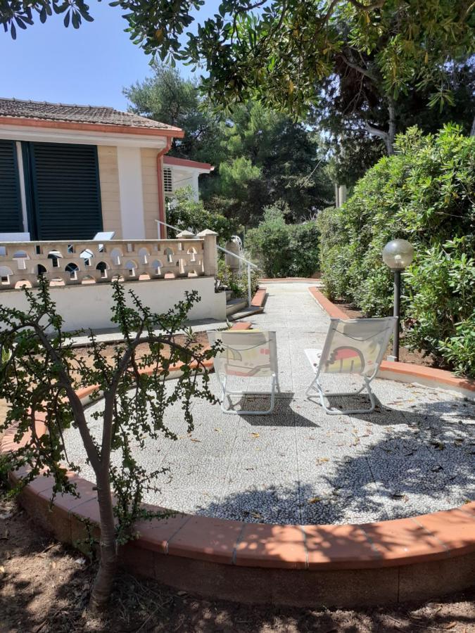 Villetta Dei Fiori, Vicino Spiaggia Di Punta Pizzo 갈리폴리 외부 사진