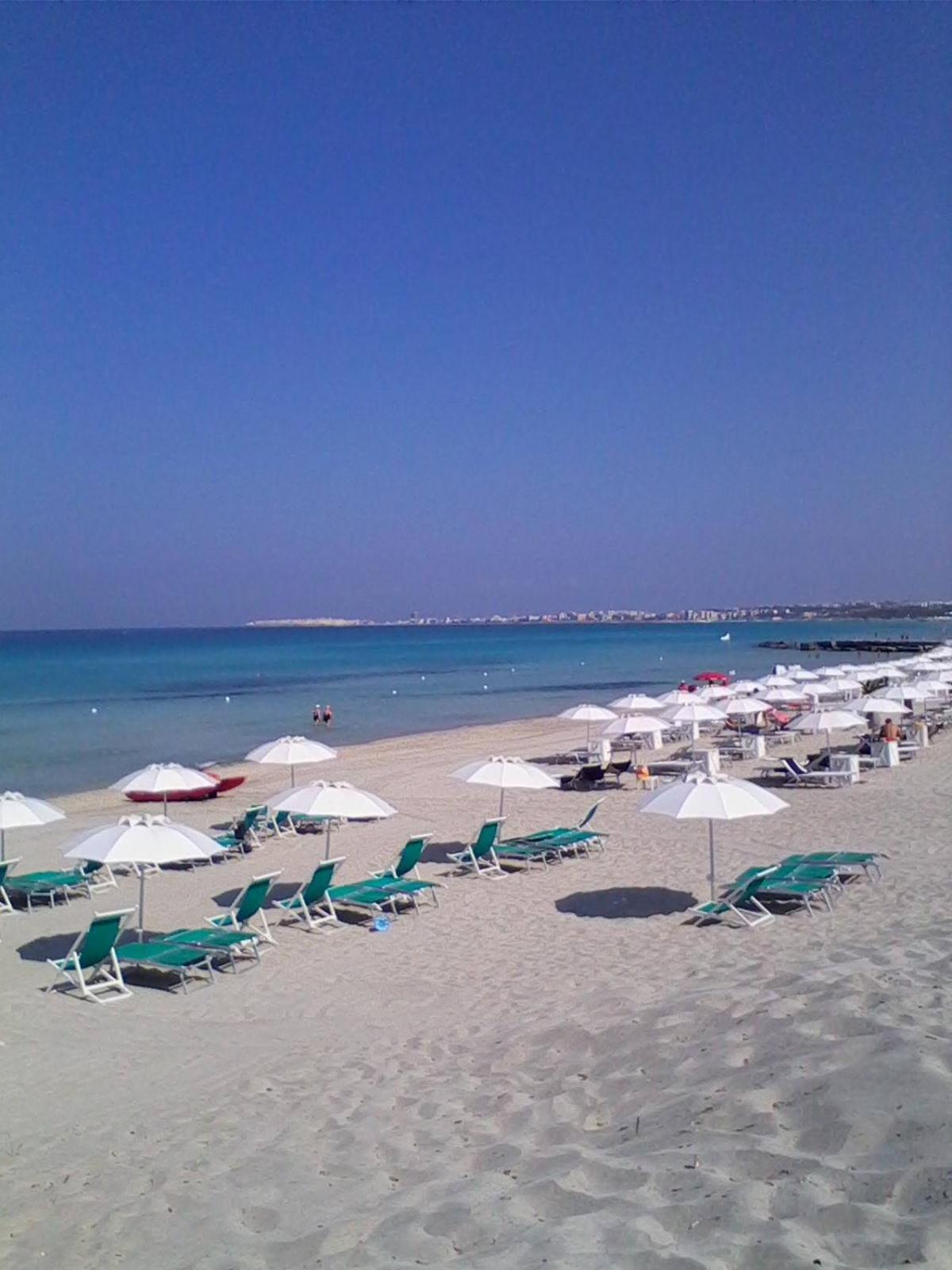 Villetta Dei Fiori, Vicino Spiaggia Di Punta Pizzo 갈리폴리 외부 사진