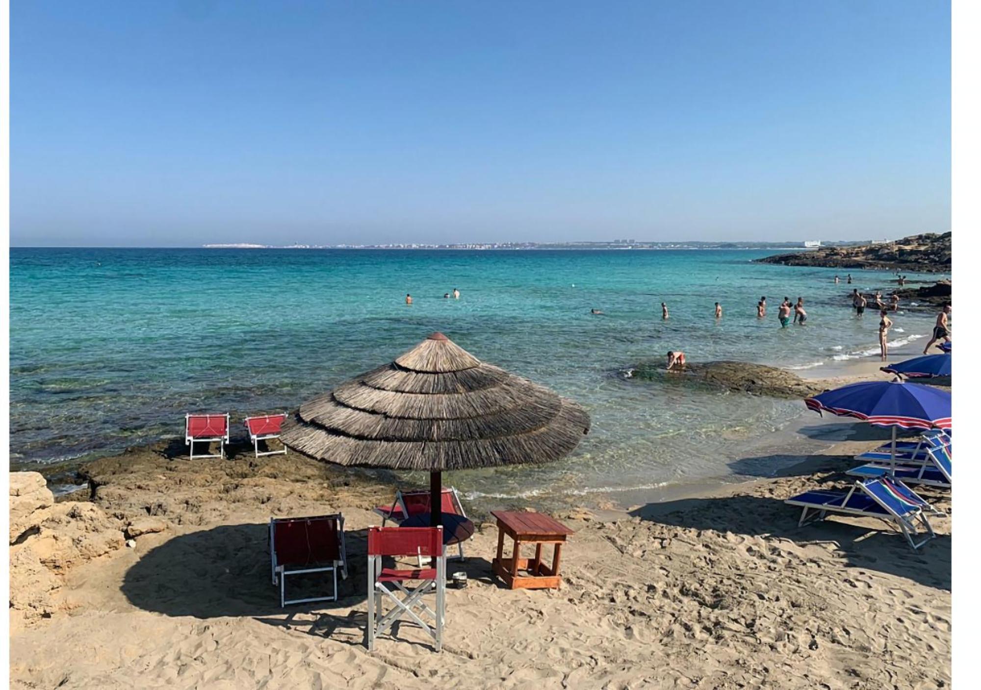 Villetta Dei Fiori, Vicino Spiaggia Di Punta Pizzo 갈리폴리 외부 사진